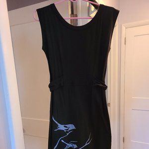 Synergy Black Cotton Dress w Bird Detail Tie Waist